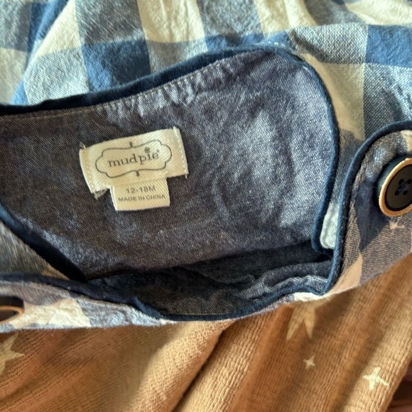 MUD PIE-Baby Boy Romper (12-18M)
Blue/White + Star Print Pants w/ suspenders 18M - Picture 2 of 15